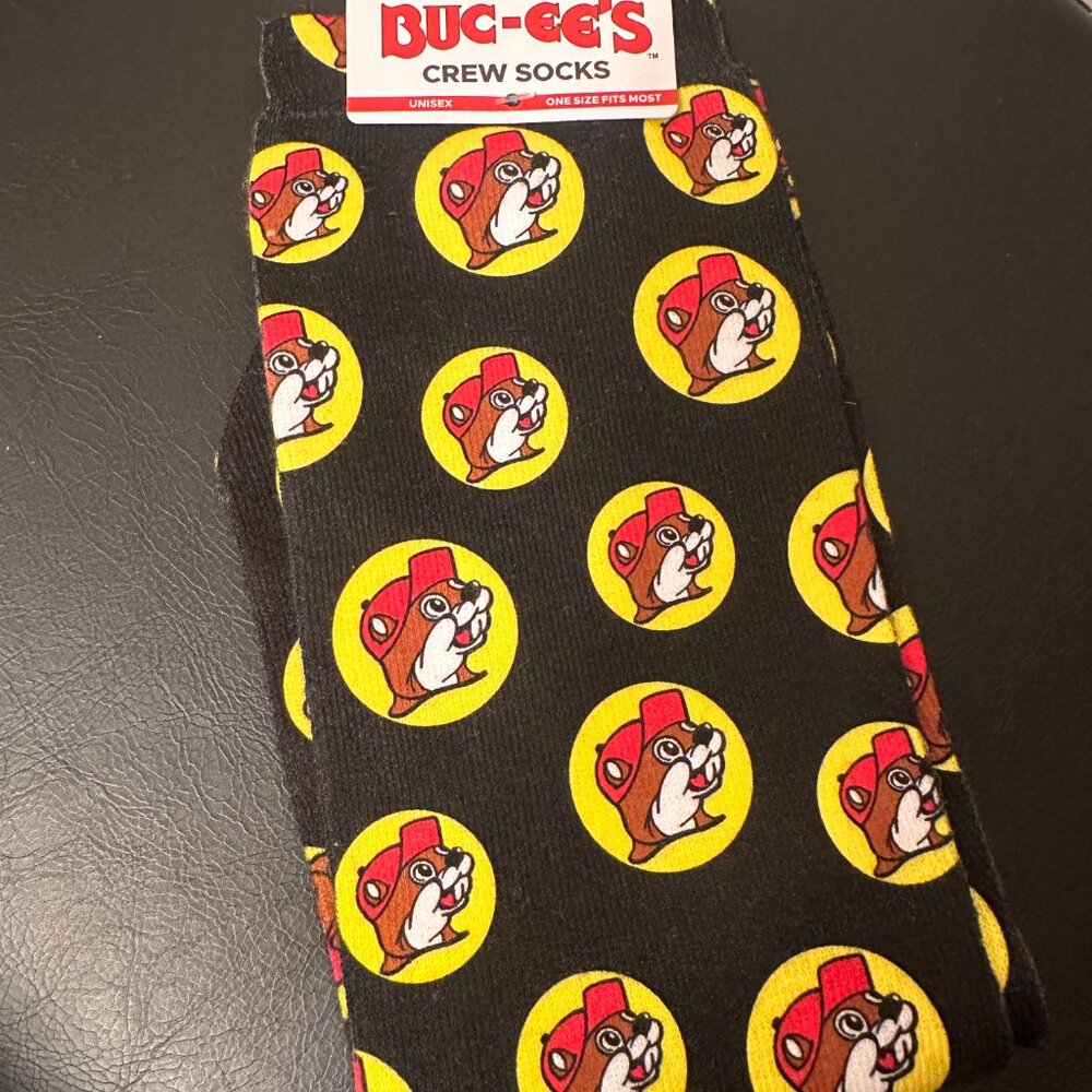 Buc-ee's Unisex Crew Socks - Black with Iconic Beaver Logo (One Size)